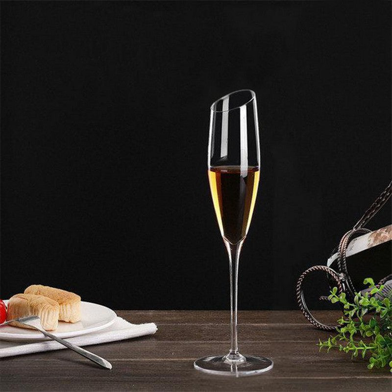 6fd598bbebda75f6b7d41f91278d6d363fa35069b1b2e5f4081a4c4b8d754296