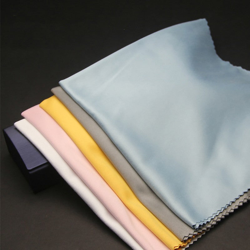 eb885948b5bf77b23cbb7e358e1edfb5593a99c7f6feeeccc711aa1b22f25d39